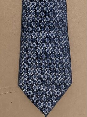 Bloomingdale's Navy Blue Geometric Silk Tie, Unworn